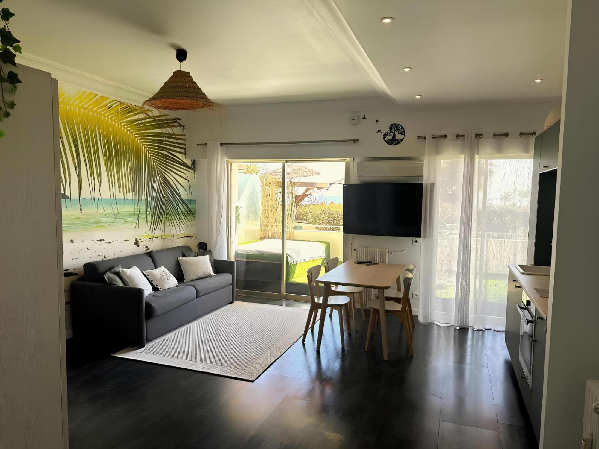 Studio Front De Mer A 10Metres De La Plage Villeneuve-Loubet Buitenkant foto